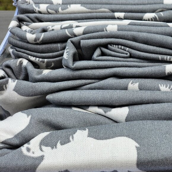 NEW in package La Rochelle Collection Queen Moose flannel sheet set - Picture 5 of 7